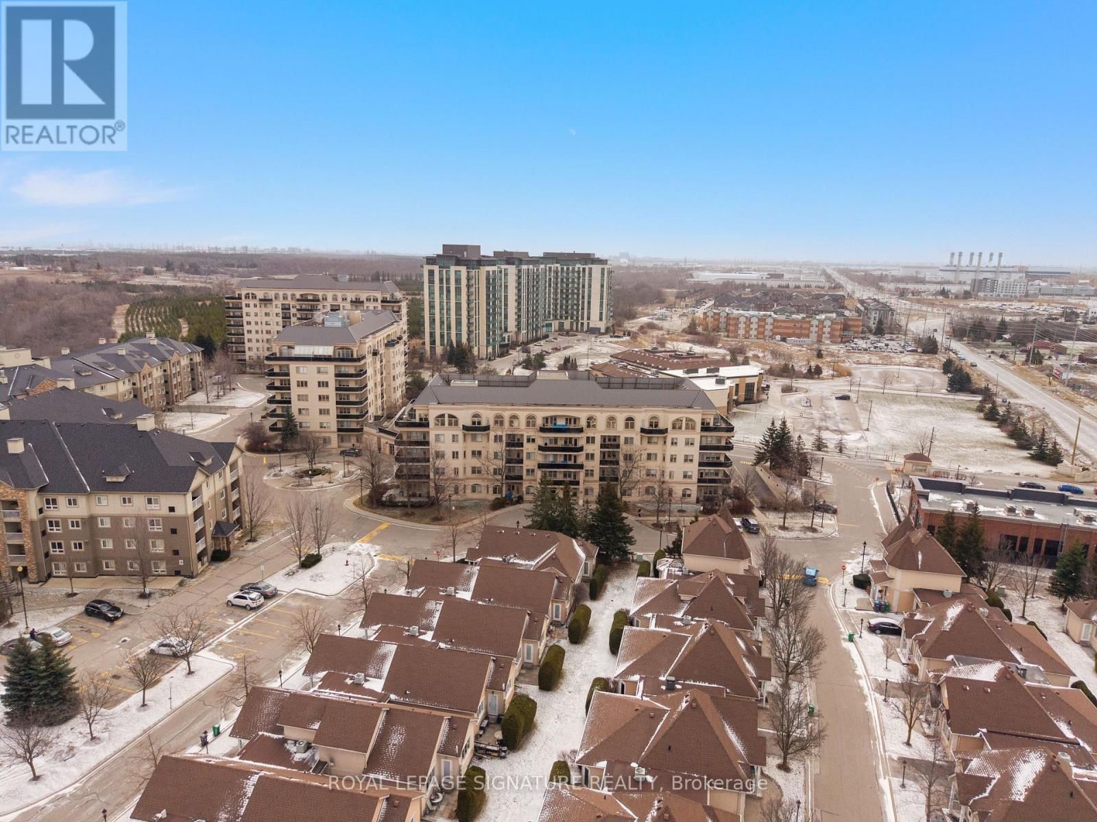 205 - 3 DAYSPRING CIRCLE Image 44