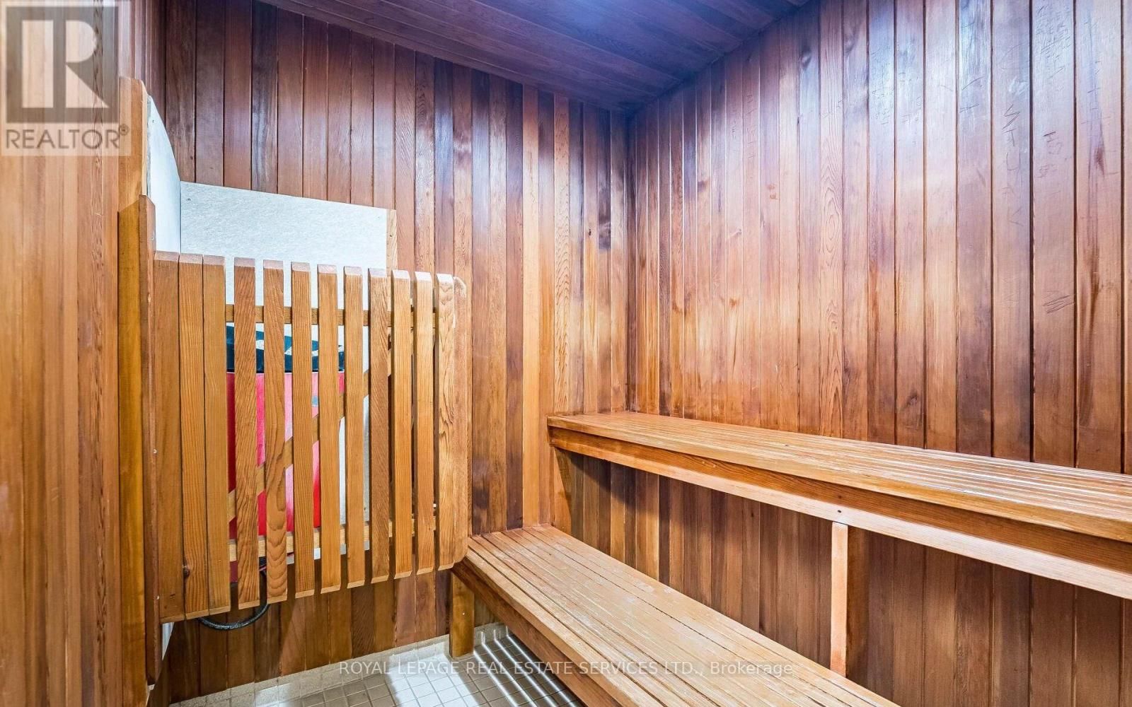 #202 - 310 MILL STREET SOUTH Image 23