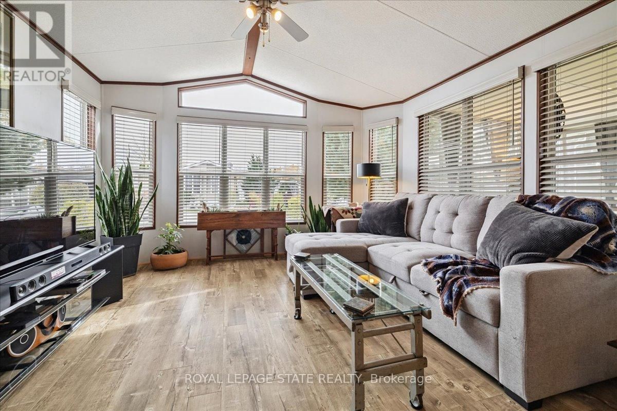 13 Spruce - 4449 MILBUROUGH LINE Image 13