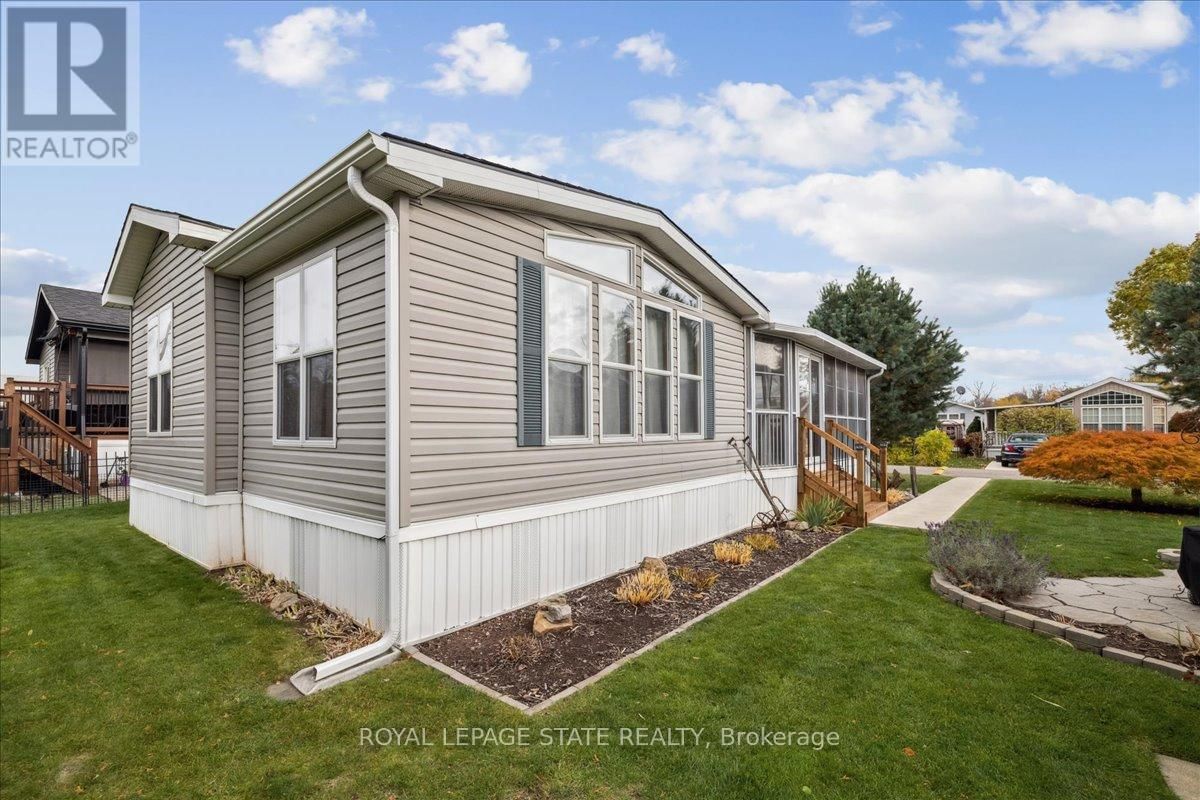 13 Spruce - 4449 MILBUROUGH LINE Image 23