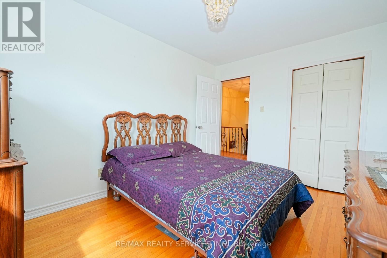 8 CHERYL COURT Image 18