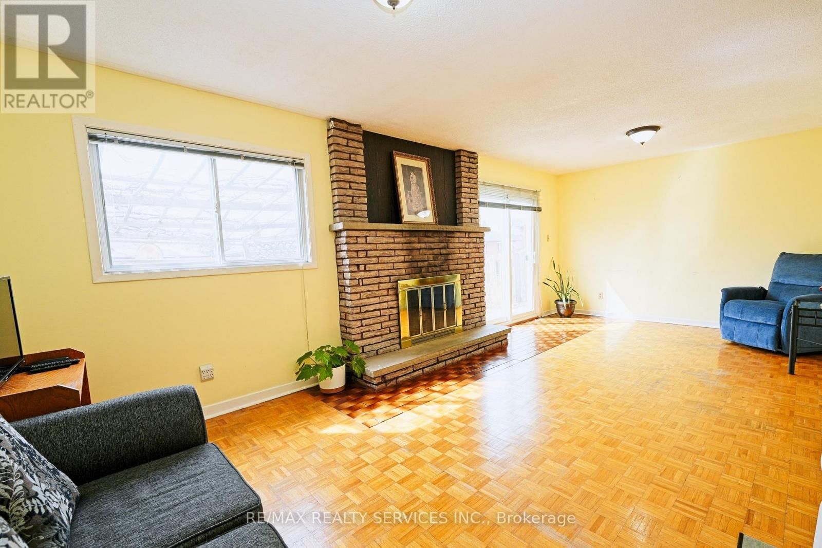 8 CHERYL COURT Image 25