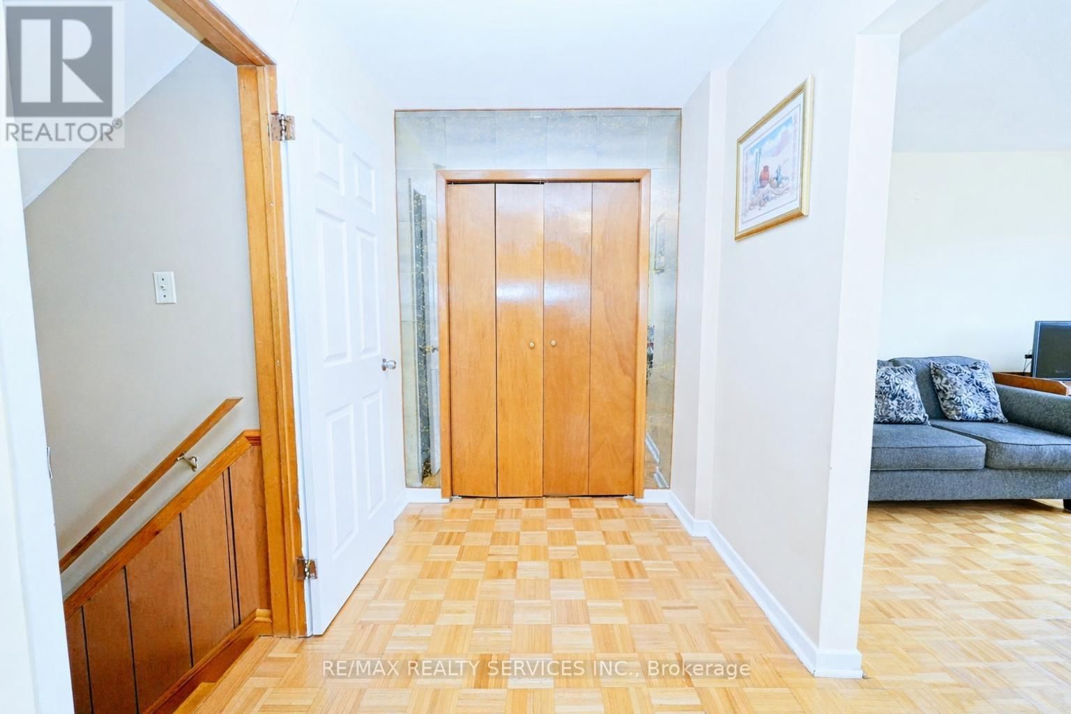 8 CHERYL COURT Image 31