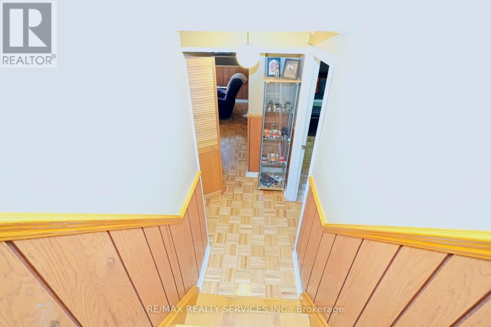 8 CHERYL COURT Image 36