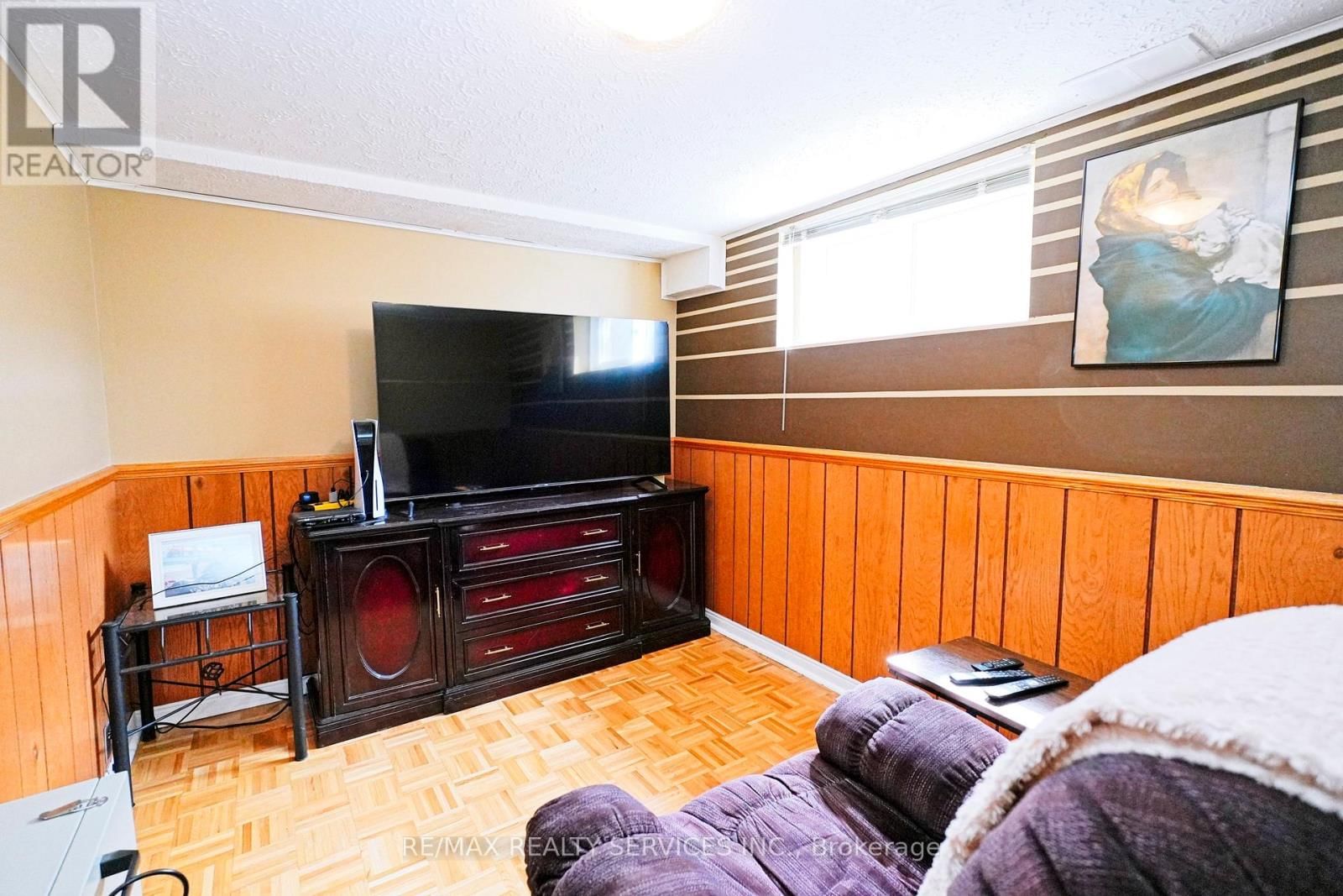 8 CHERYL COURT Image 39