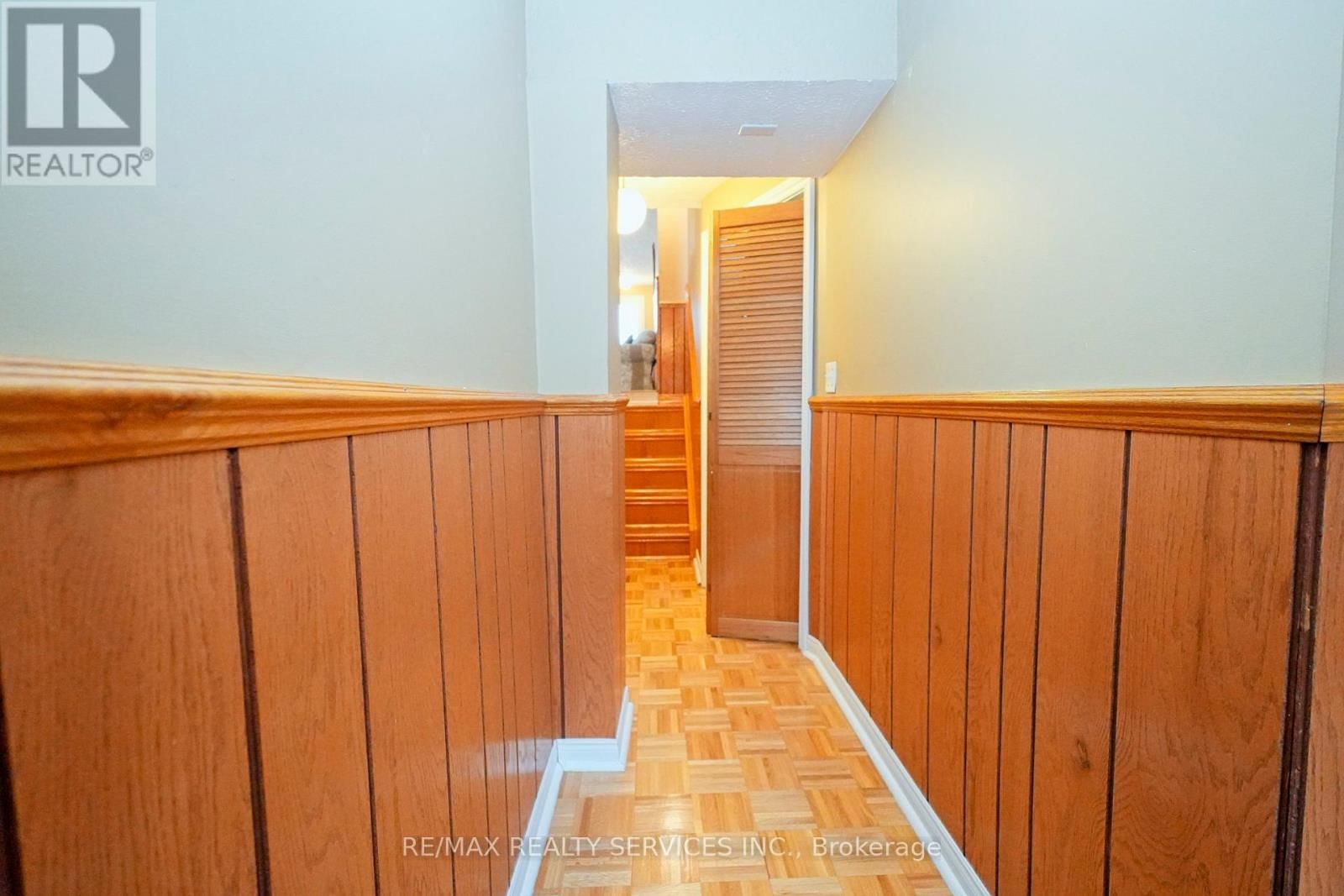 8 CHERYL COURT Image 40