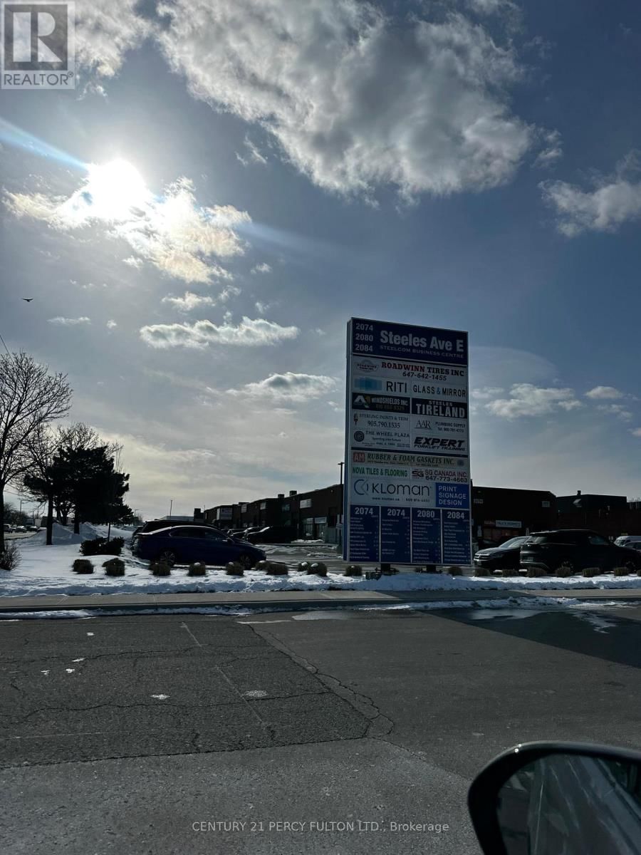 21 - 2074 STEELES AVENUE EAST Image 5