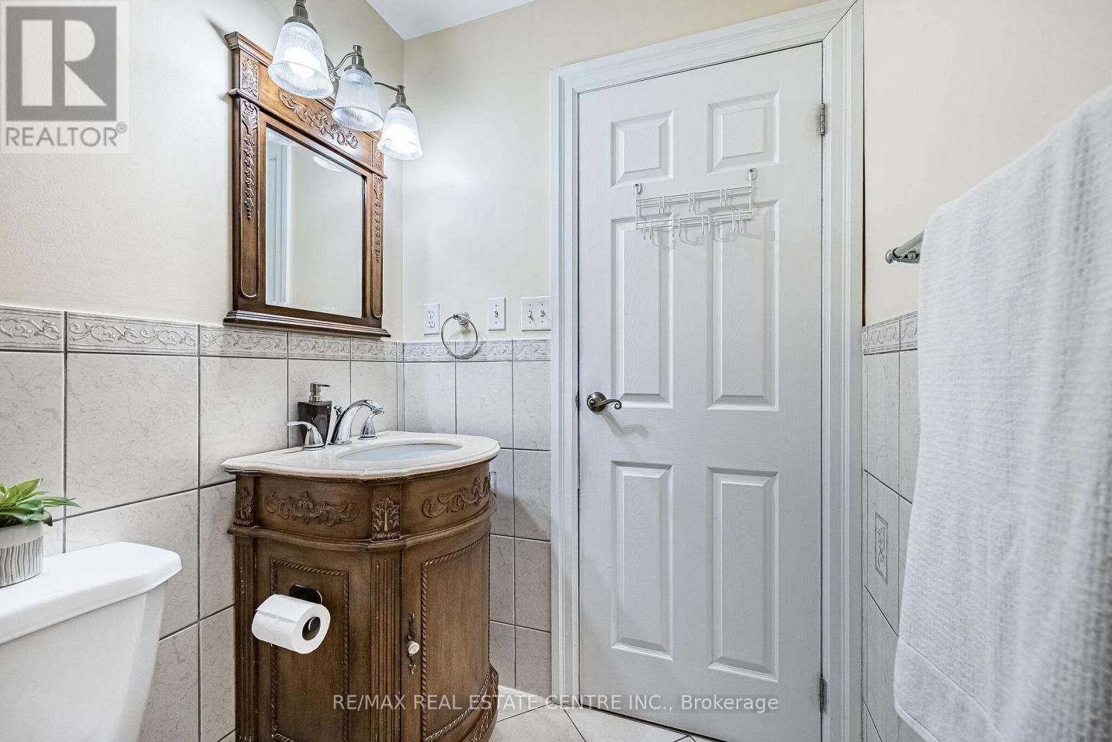 1 NORTHGATE BOULEVARD Image 22