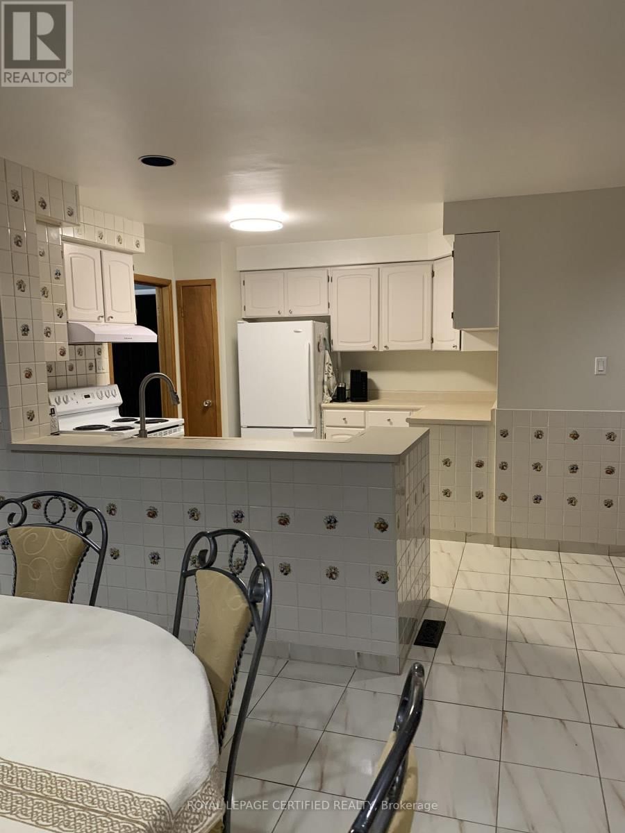 7497 MIDDLESHIRE DRIVE Image 12