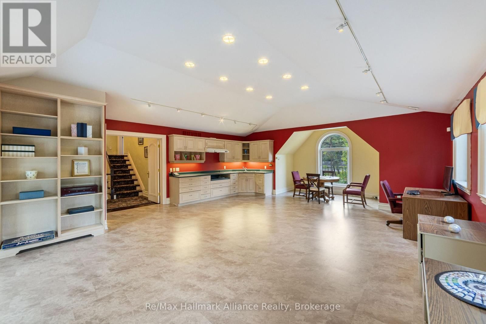 1024 LINBROOK ROAD Image 23