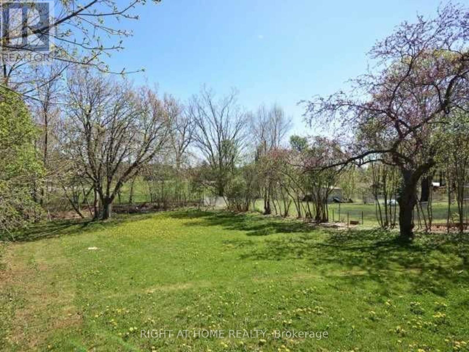 15 PIONEER DRIVE Image 19