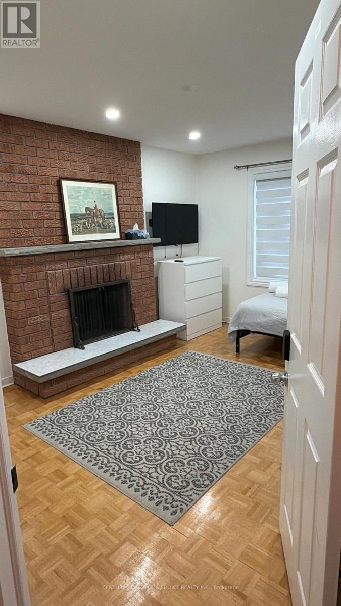 43 BORDEAUX CIRCUIT Image 6