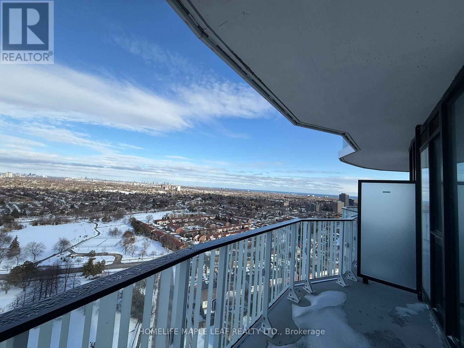 1904 - 1 FAIRVIEW ROAD EAST Image 18