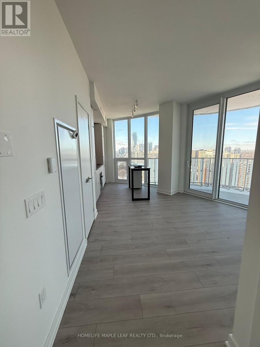 1904 - 1 FAIRVIEW ROAD EAST Image 2