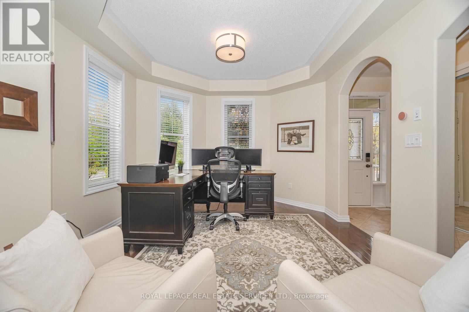 444 COOMBS COURT Image 9