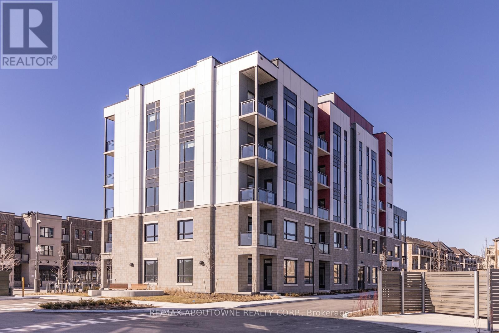 403 - 3285 CARDING MILL TRAIL Image 11