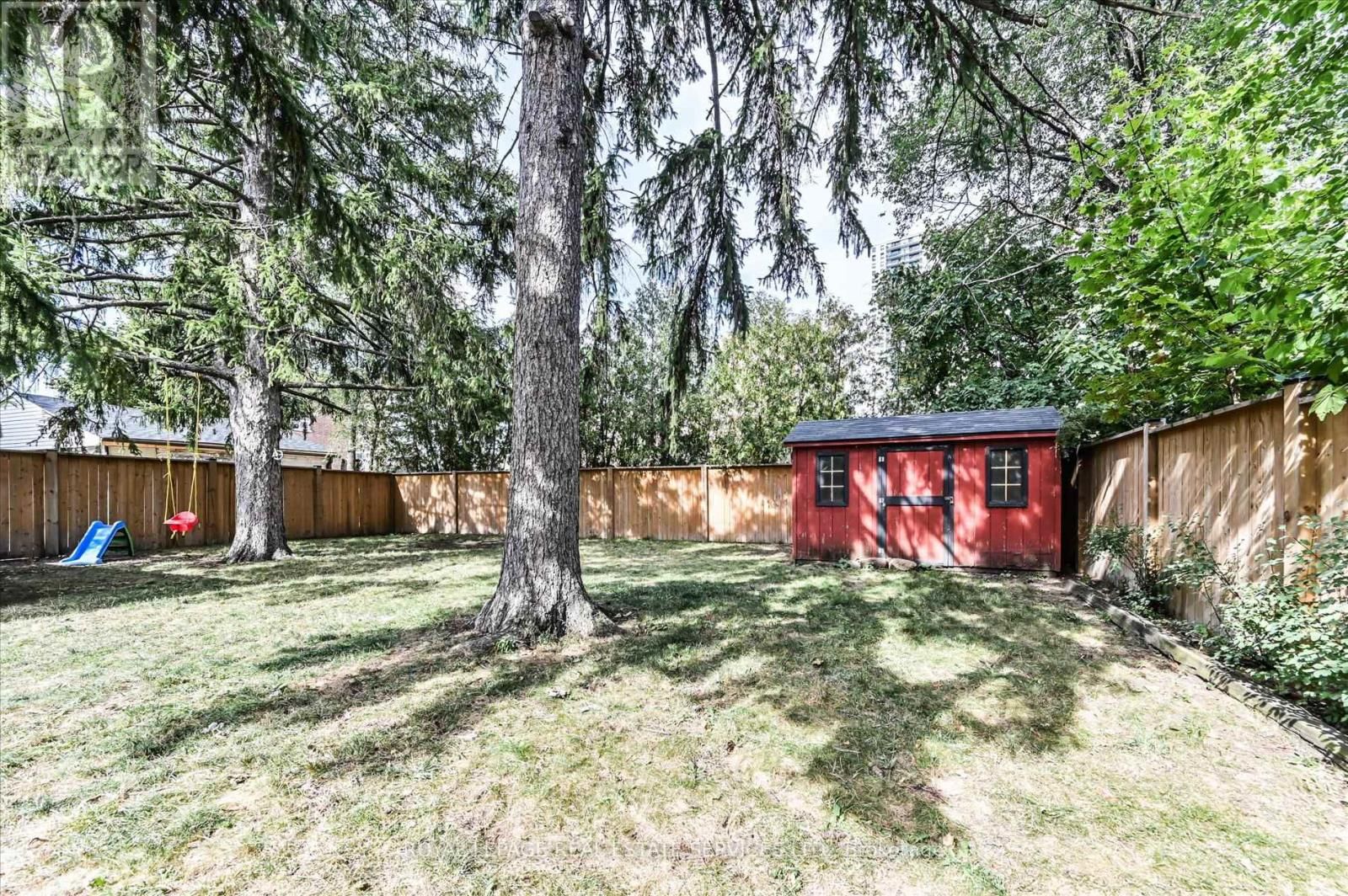 11 KING STREET CRESCENT Image 15