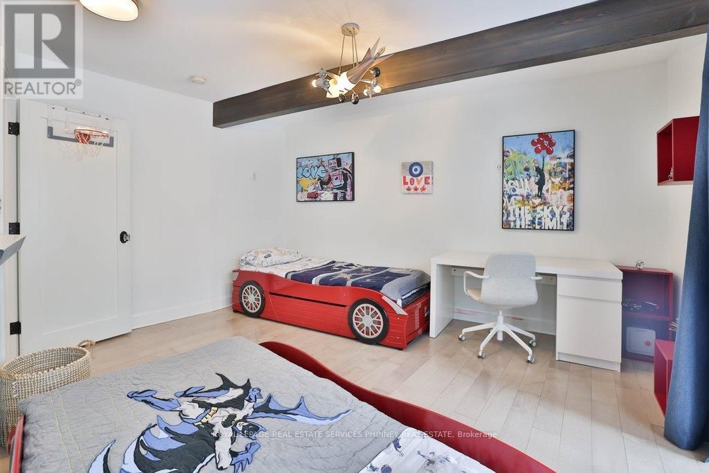 1352 NOCTURNE COURT Image 20