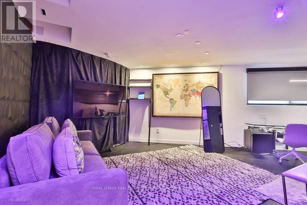 1352 NOCTURNE COURT Image 27