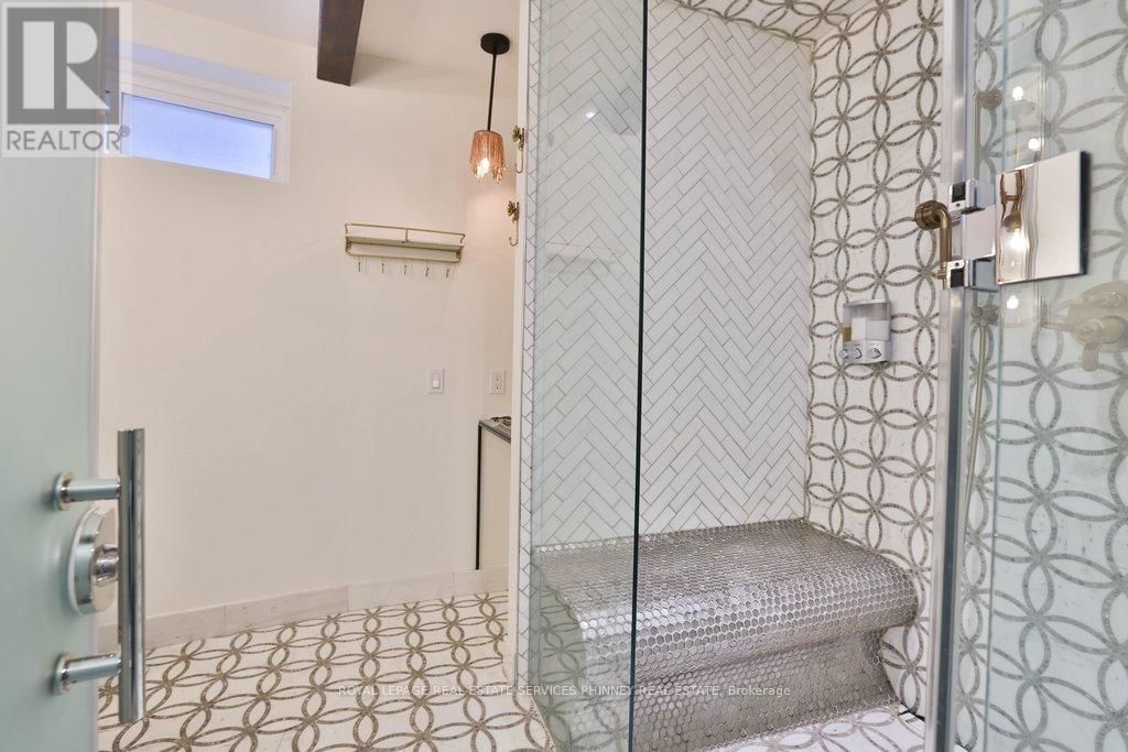 1352 NOCTURNE COURT Image 30