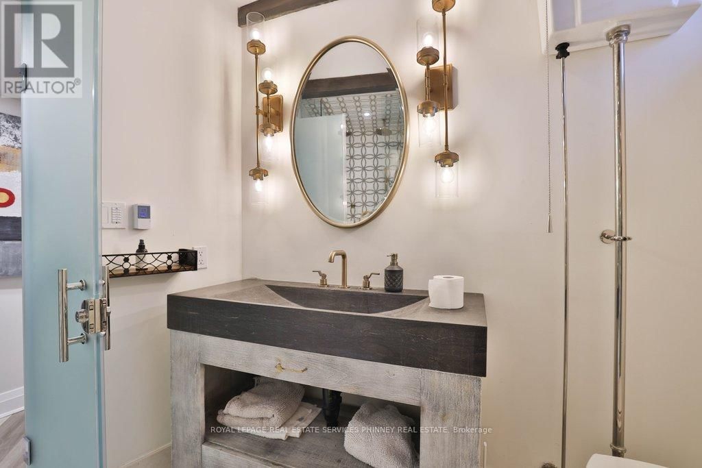 1352 NOCTURNE COURT Image 31