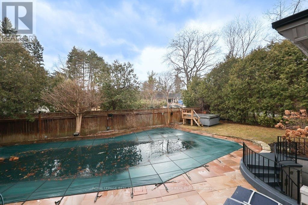 1352 NOCTURNE COURT Image 37