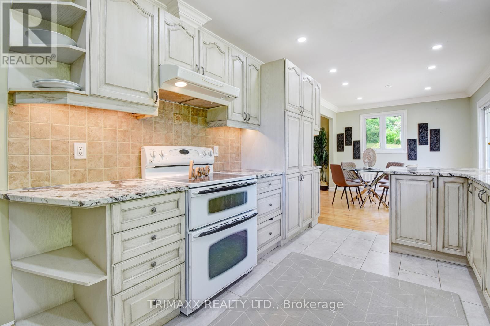 4069 CHARLESTON SIDEROAD Image 10