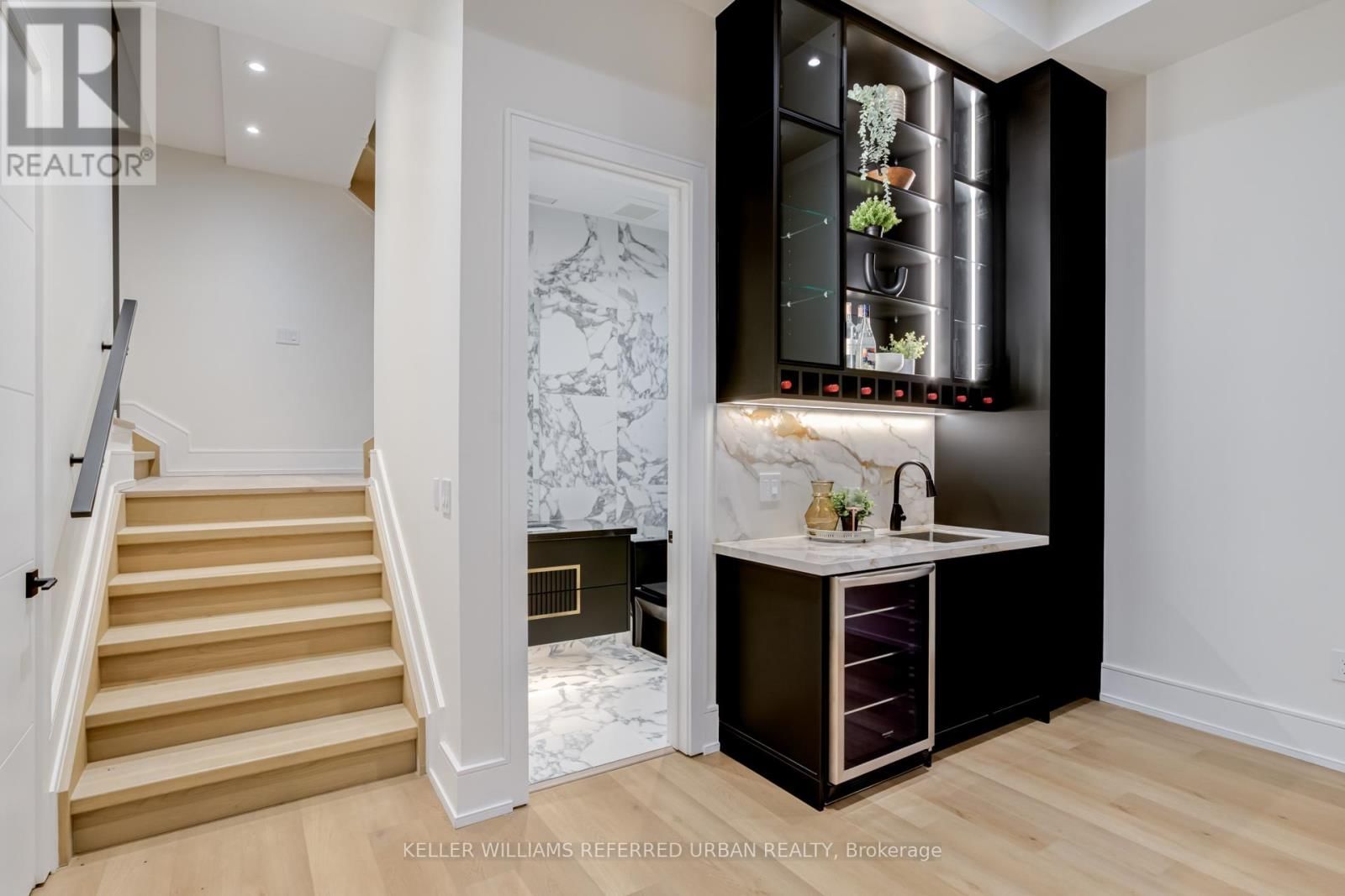 33 TWELFTH STREET Image 43