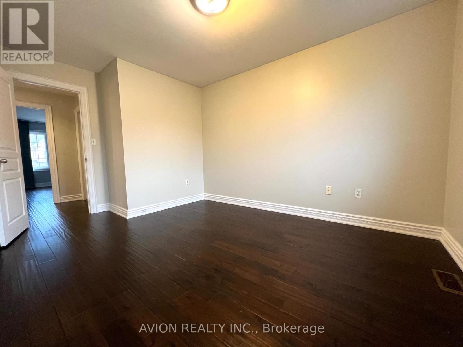 2293 CRESTMONT DRIVE Image 17