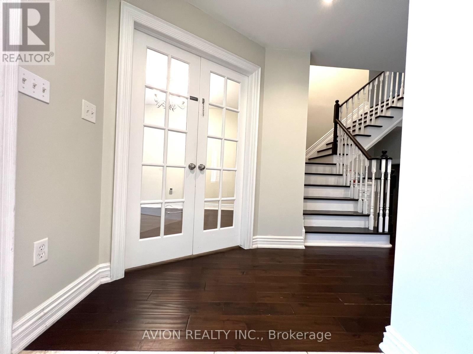 2293 CRESTMONT DRIVE Image 3