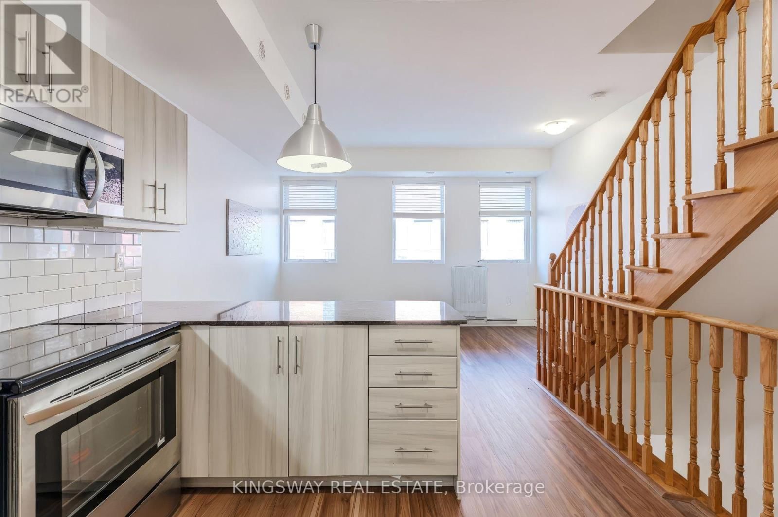 50 - 68 WINSTON PARK BOULEVARD Image 3