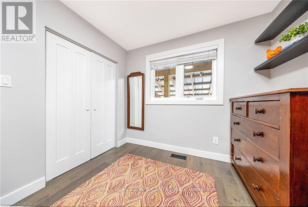 390 WOODWARD AVENUE Image 24