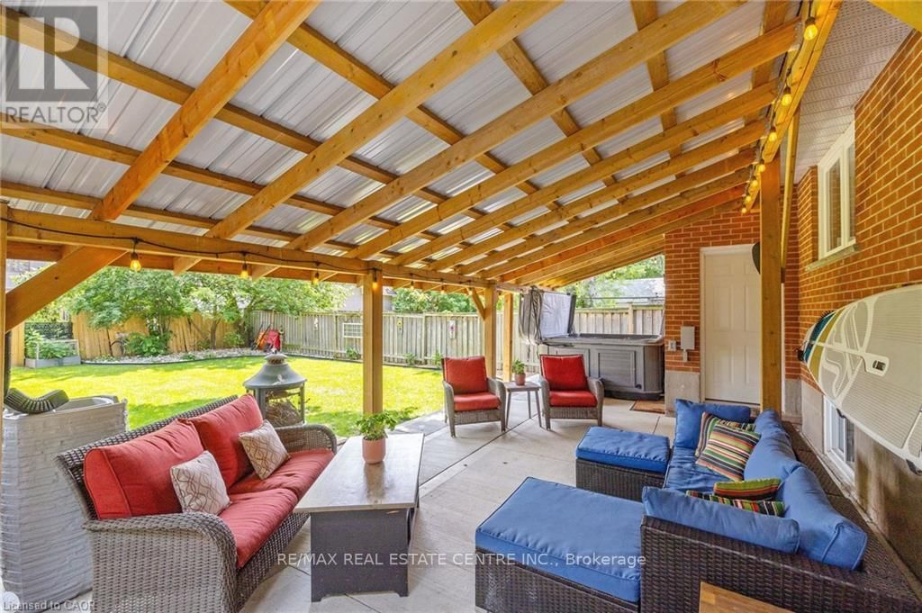 390 WOODWARD AVENUE Image 41