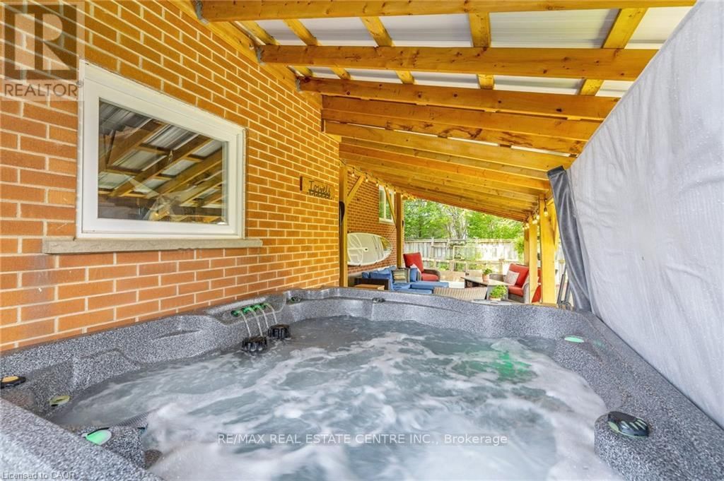 390 WOODWARD AVENUE Image 46