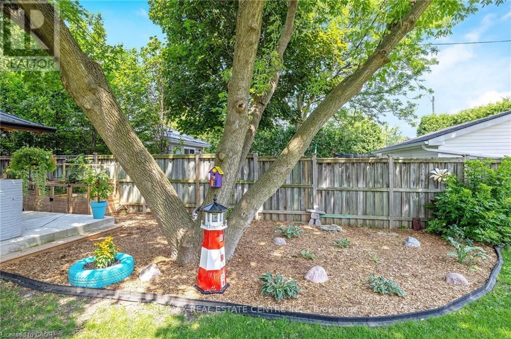 390 WOODWARD AVENUE Image 48