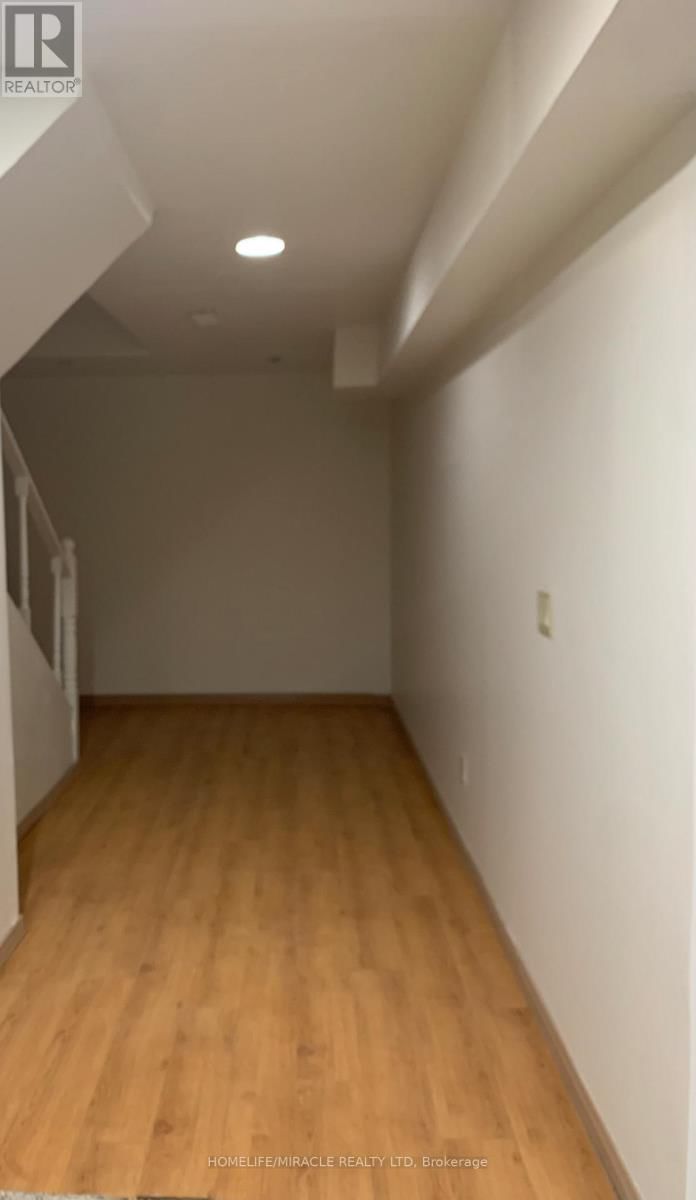 36 LETTY AVENUE Image 21