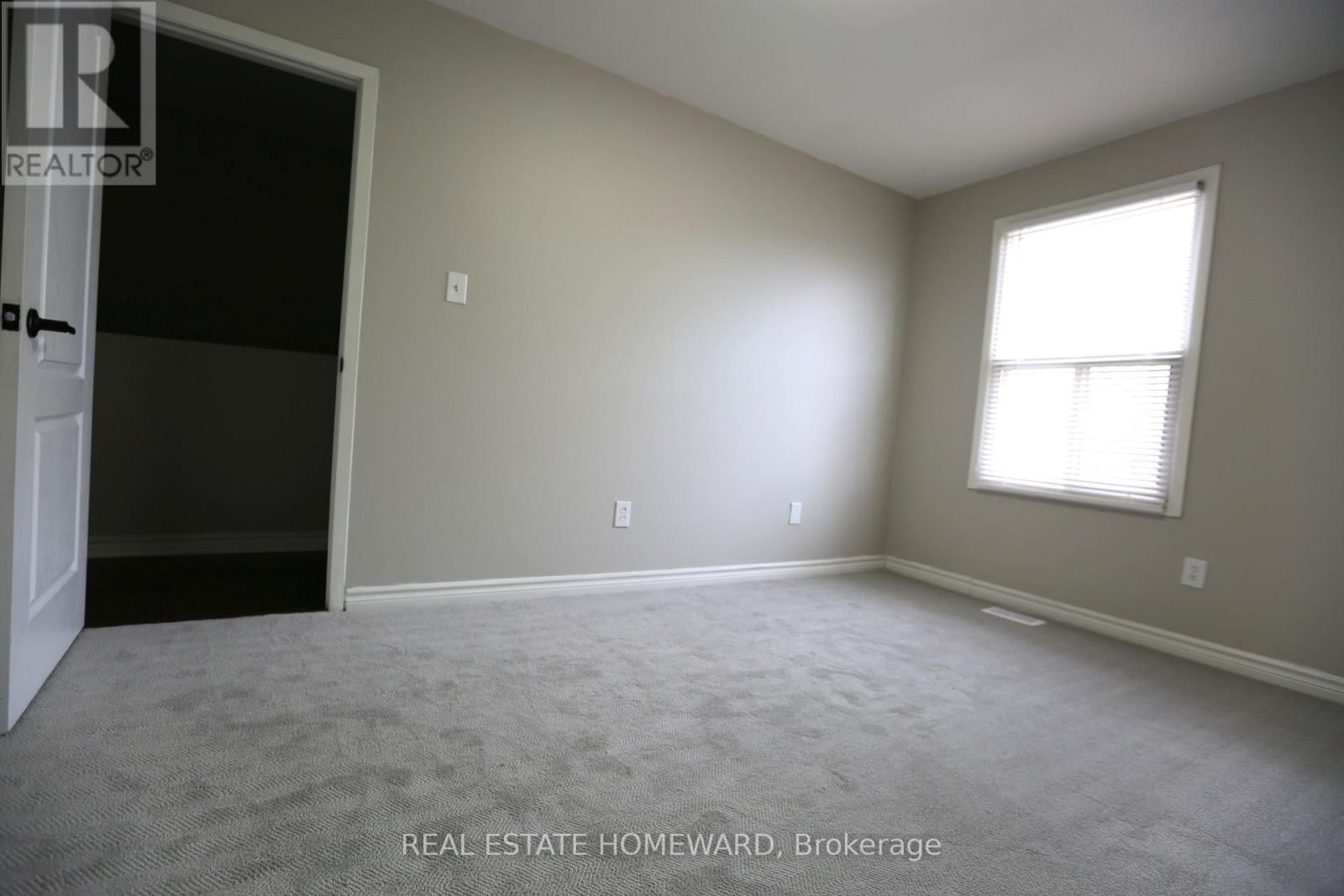 104 ENDERBY CRESCENT Image 16