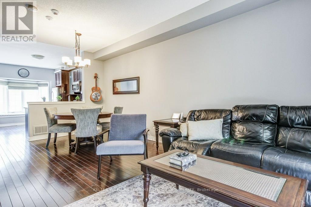 4262 INGRAM COMMON Image 13