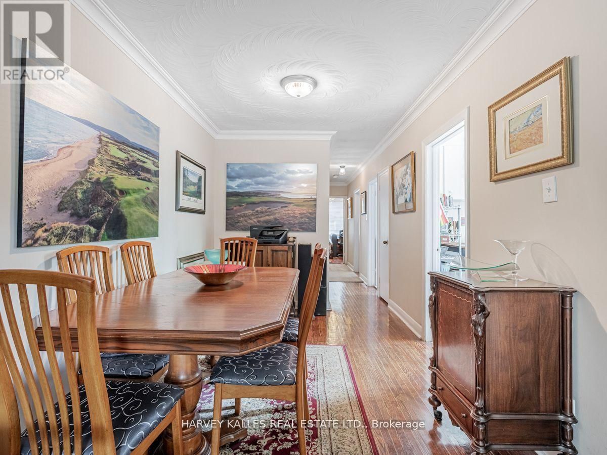 103 & 105 GILMOUR AVENUE Image 20