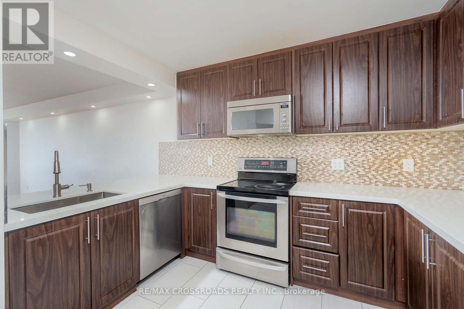 1203 - 234 ALBION ROAD Image 22