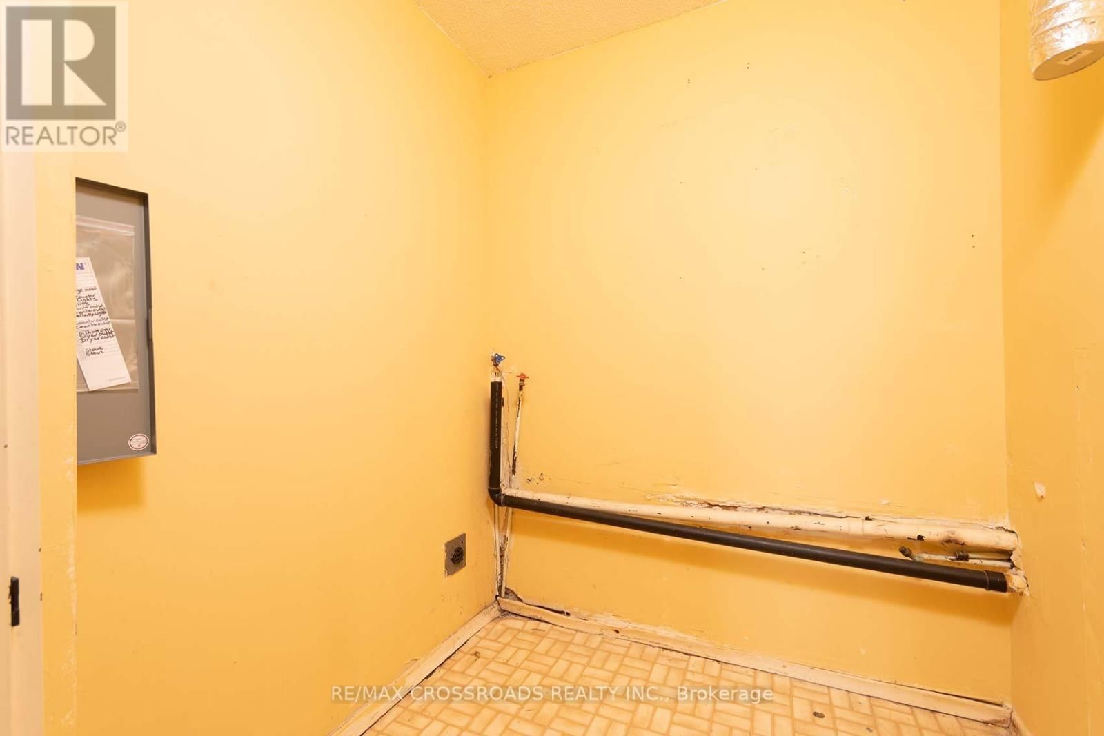 1203 - 234 ALBION ROAD Image 38