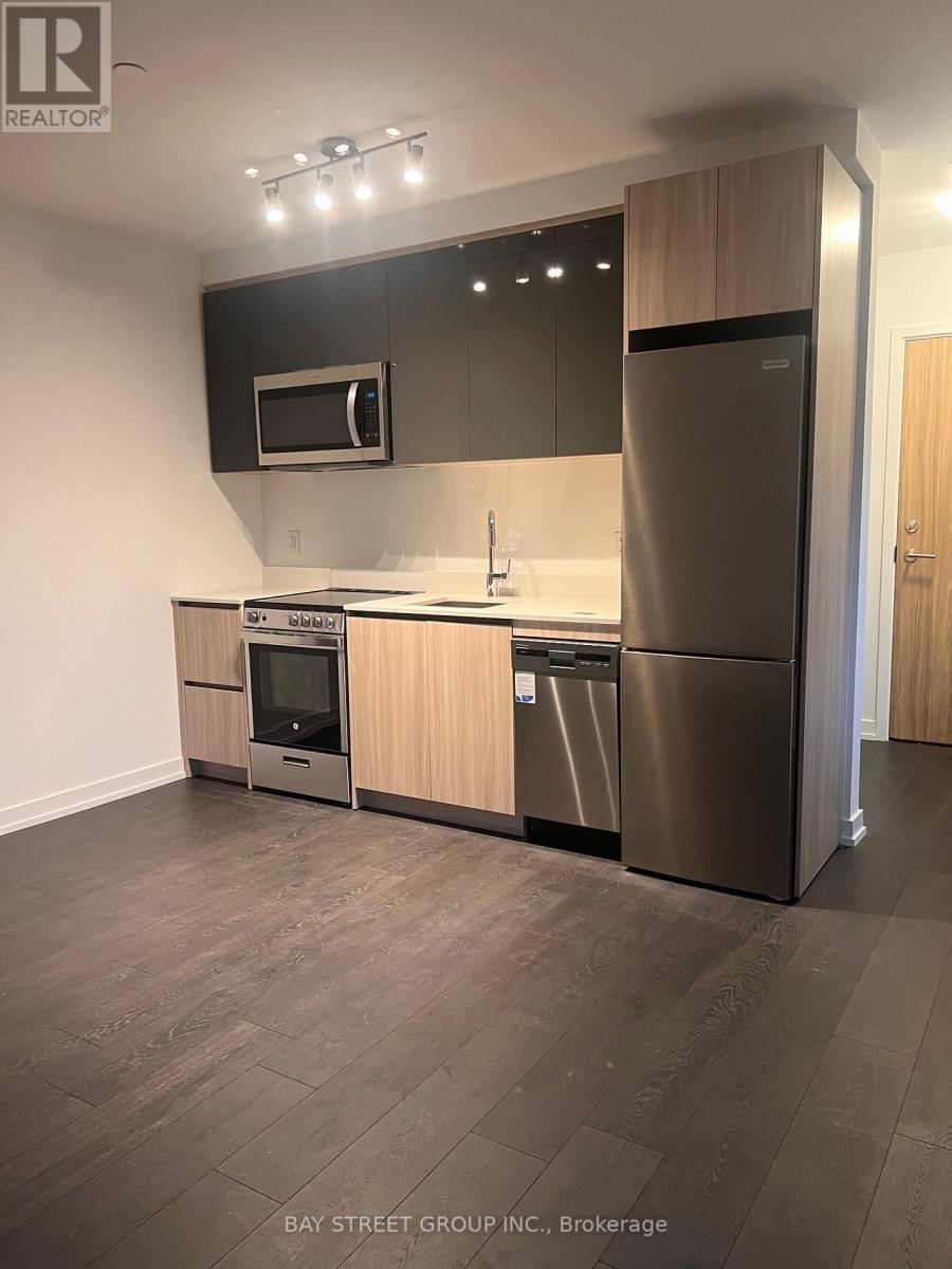 1023 - 3100 KEELE STREET Image 10