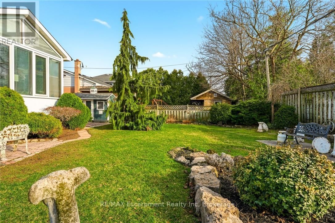 252 HAMMERSMITH COURT Image 41