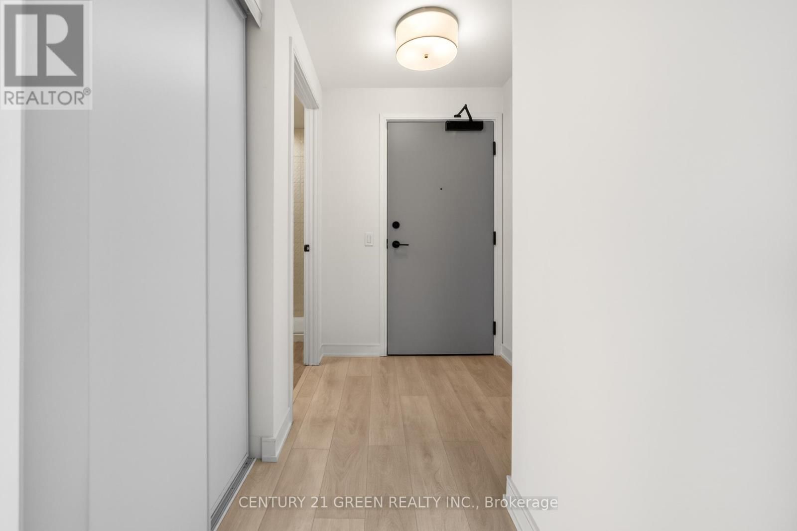 1902 - 8020 DERRY ROAD WEST Image 15