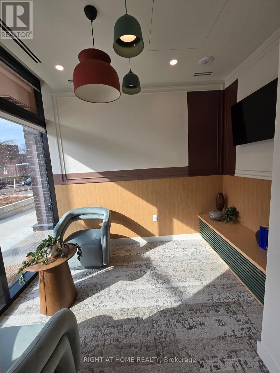 808 - 1660 BLOOR STREET WEST Image 20