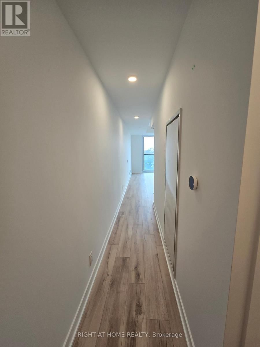 808 - 1660 BLOOR STREET WEST Image 6