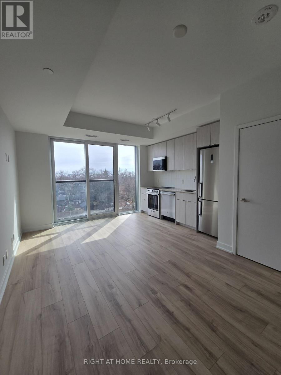 808 - 1660 BLOOR STREET WEST Image 9