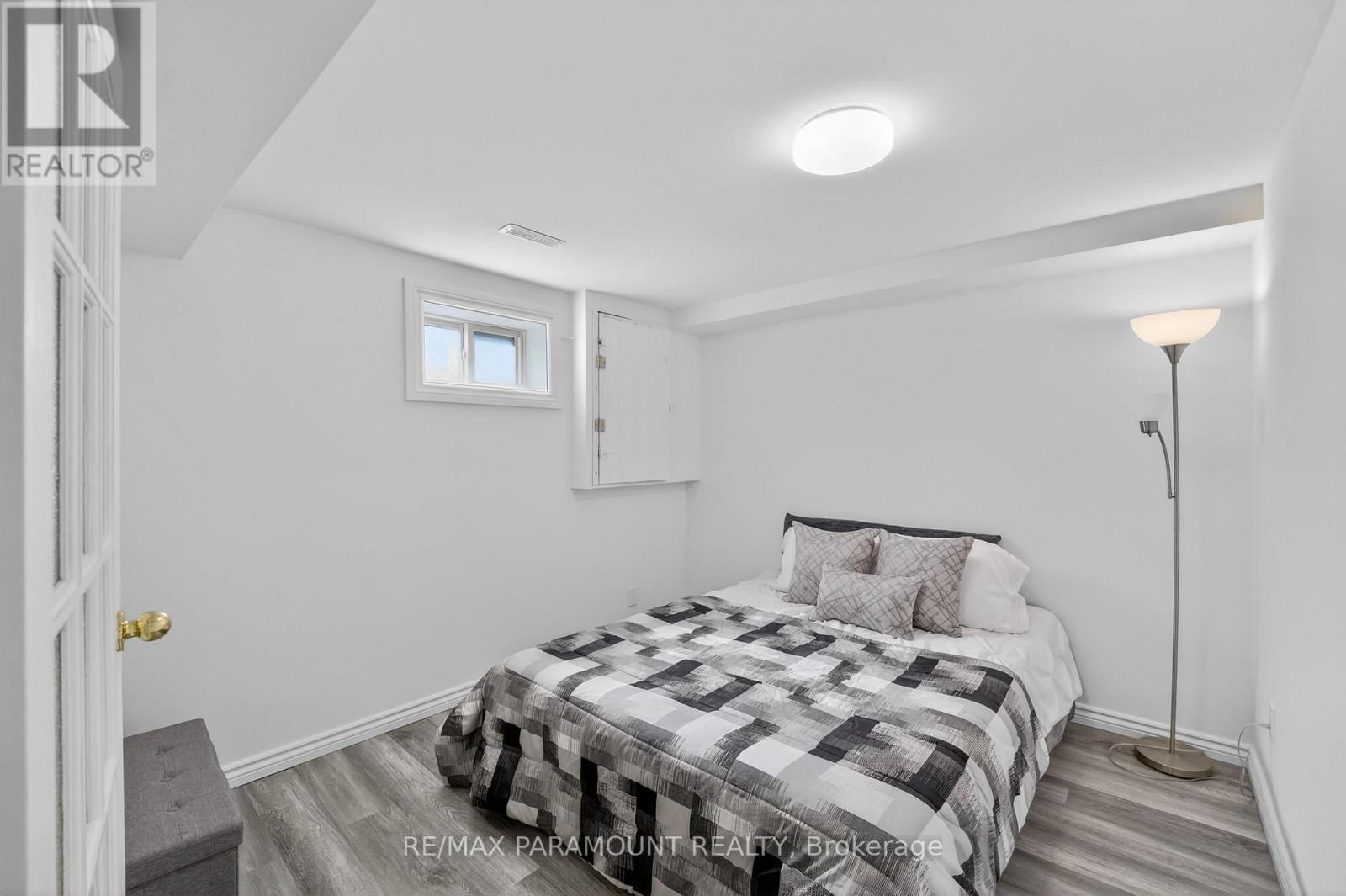 5 CAVENDISH CRESCENT Image 35