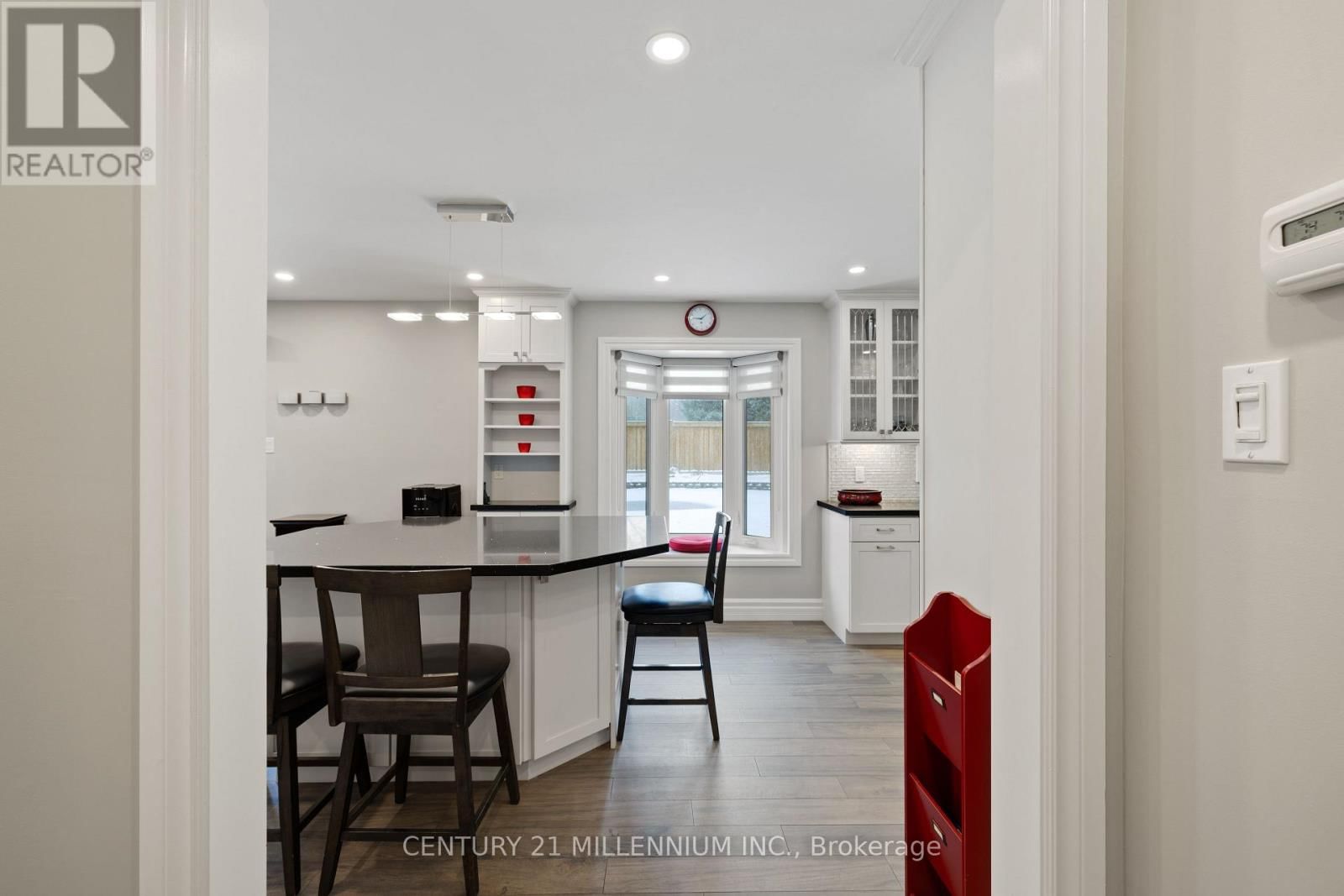 4 MARCHMOUNT CRESCENT Image 10