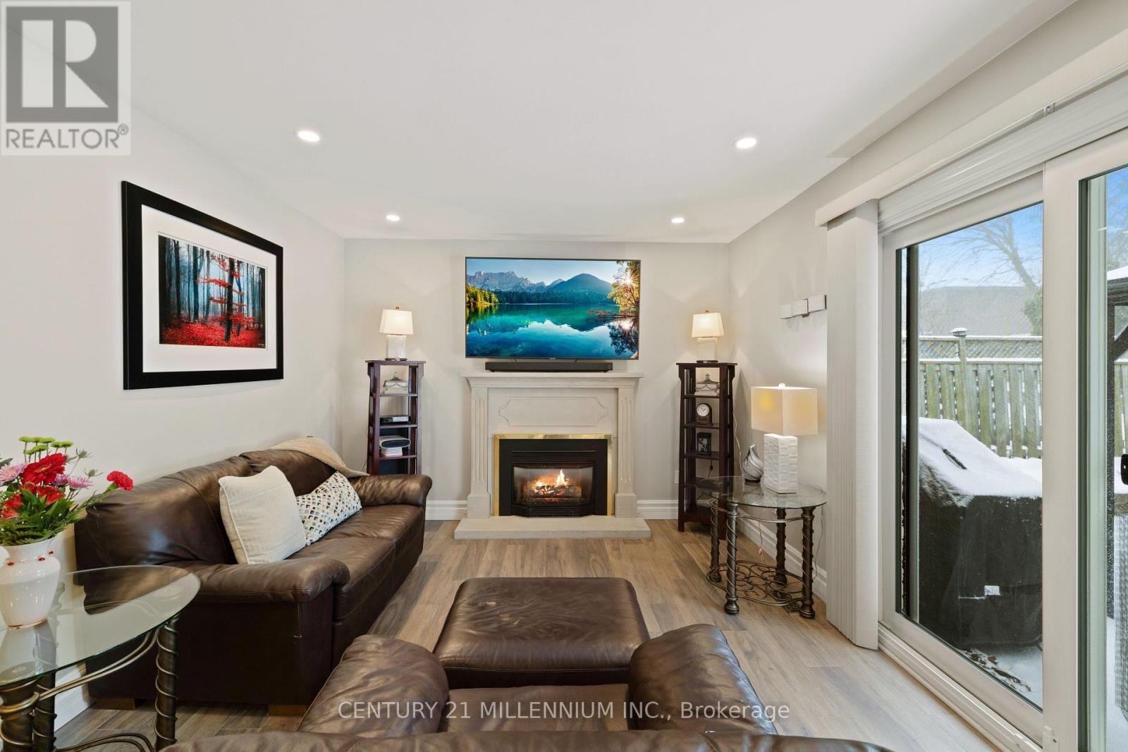 4 MARCHMOUNT CRESCENT Image 16